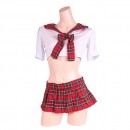 タータンチェックでもっと可愛く見せるセーラー服セット