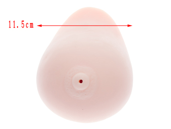 乳姦